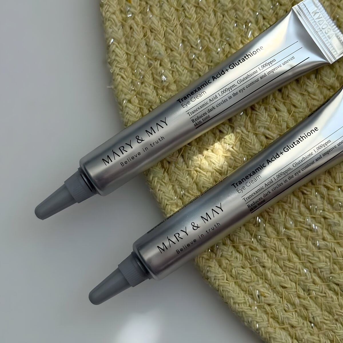 Mary & May tranexamic acid + glutathione eye cream 12 ml Mary & May tranexamic acid + glutathione eye cream 12 ml
