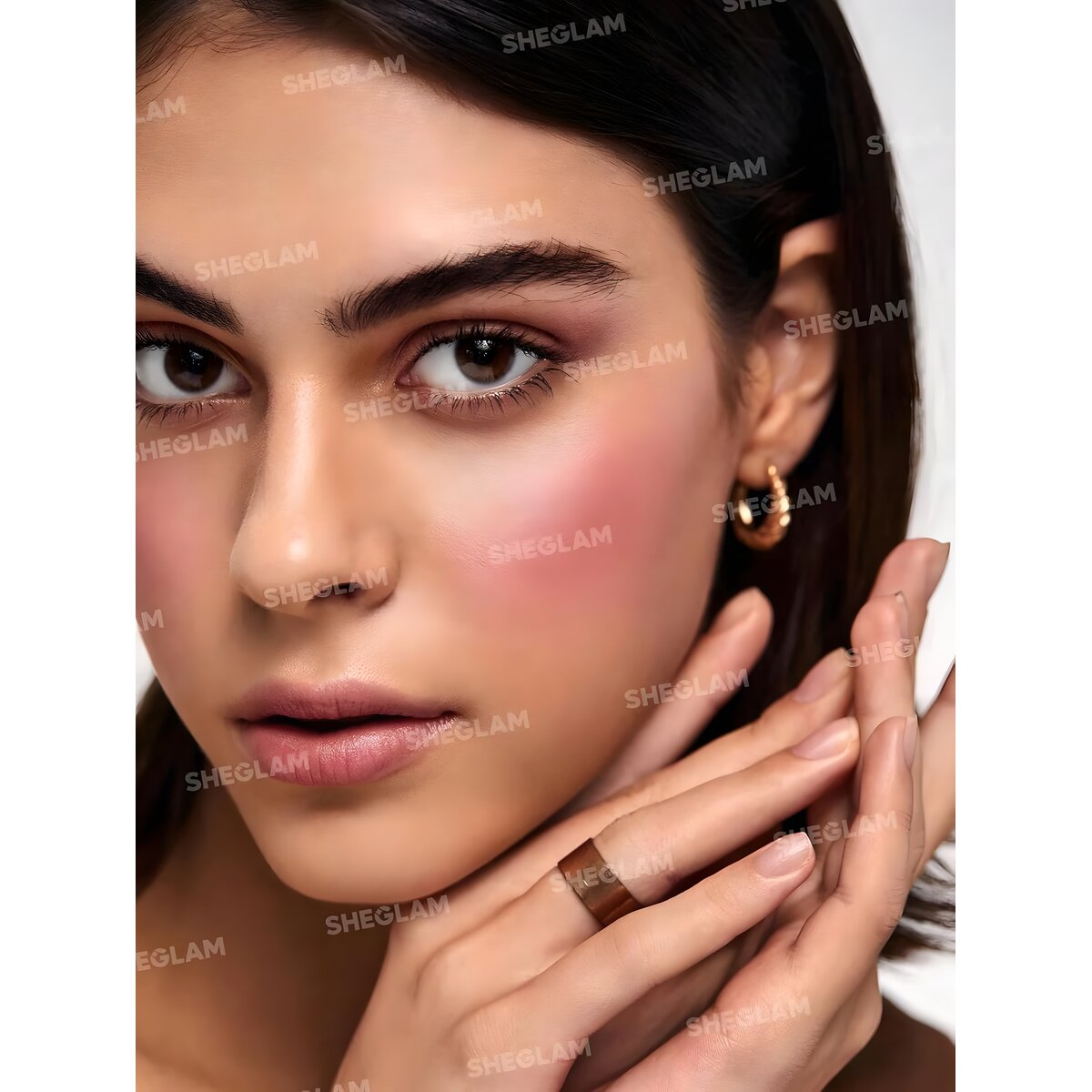REF_P_3_Sheglam Divine Flush Matte Blush Insta Flame 6.8 g